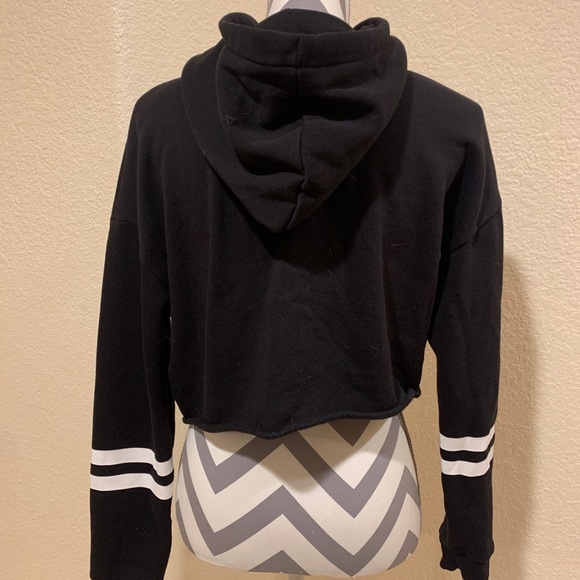 Black & white New York cropped hoodie size small H&M divided - Picture 2 of 4